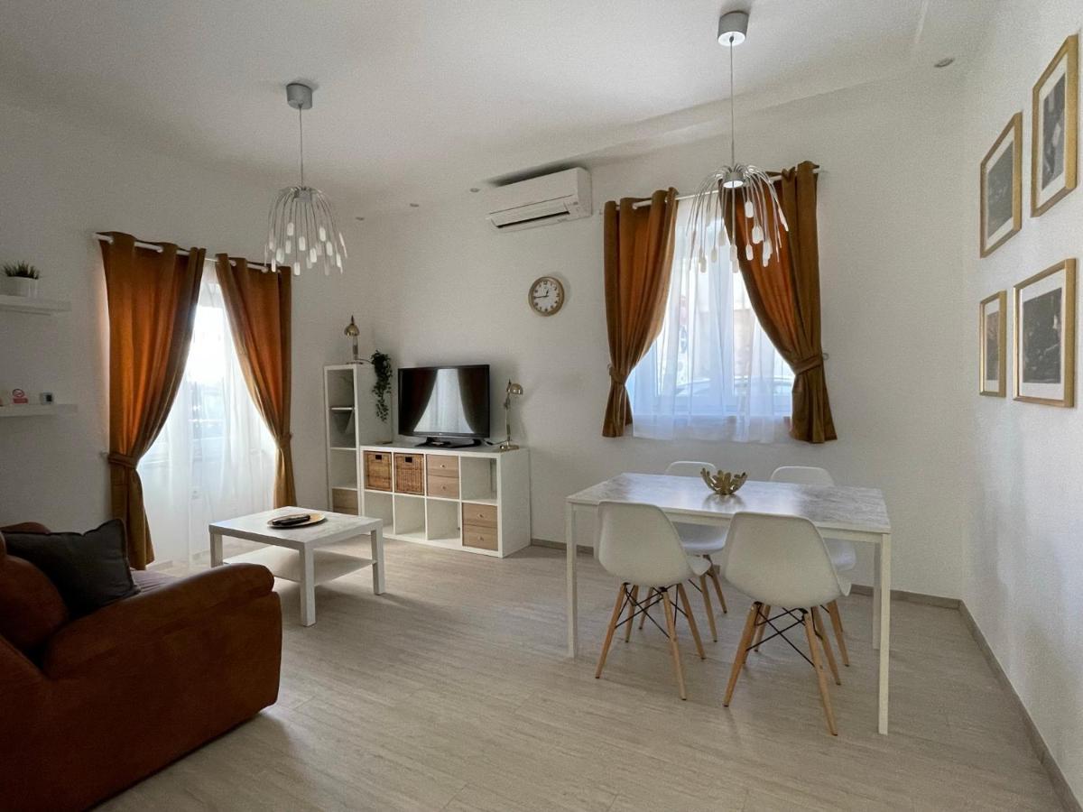 Gold Blanc Luxury Pula
